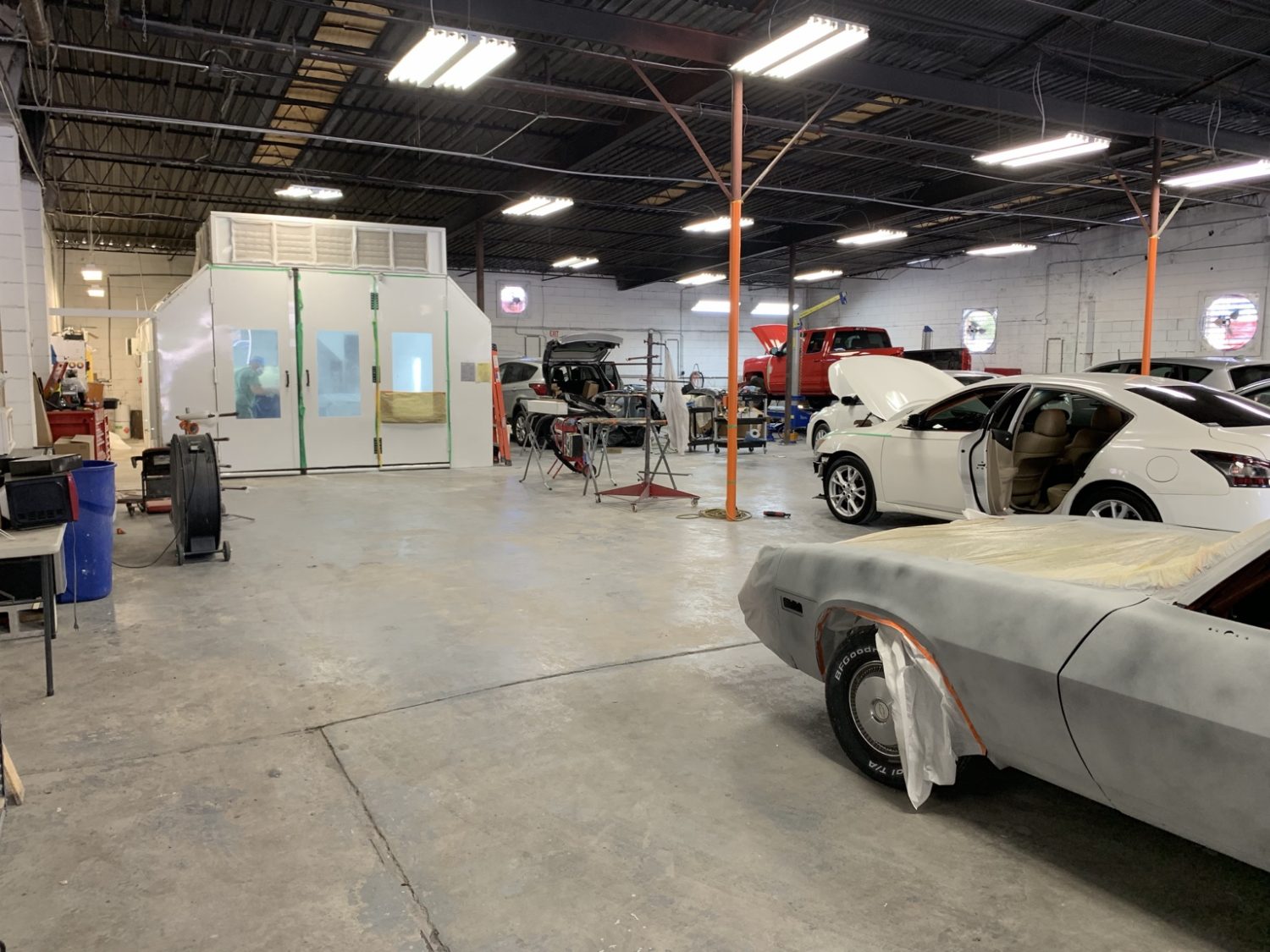 McCoy Enterprises full-service auto repair and body shop in Orlando, FL